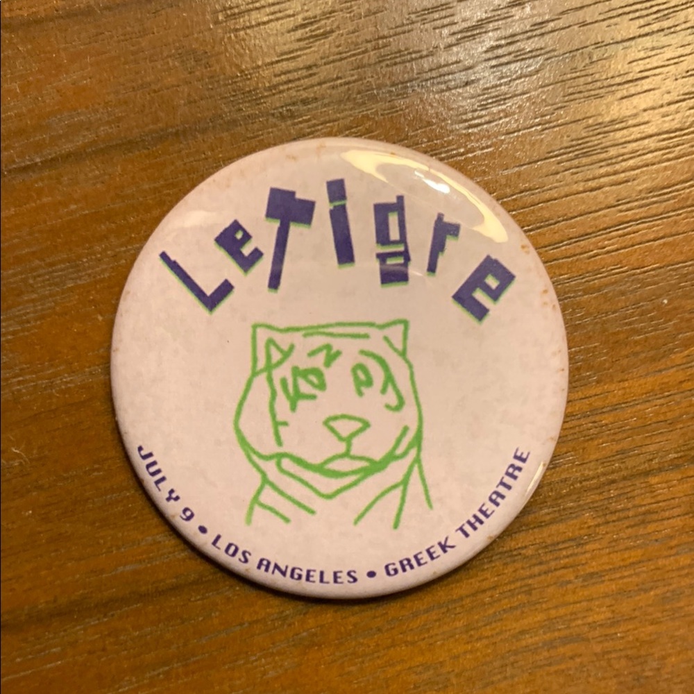 Le Tigre Concert Button